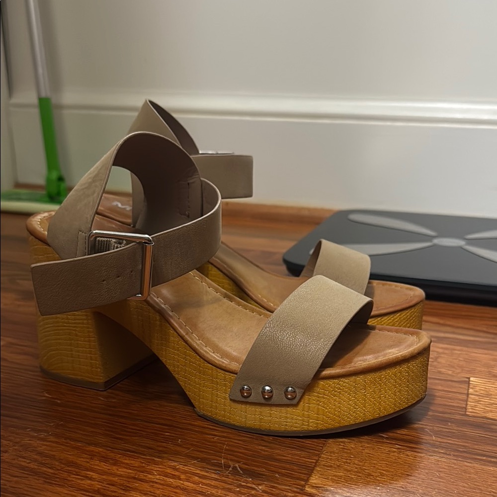 MIA Tan Platform Shoes with Chunky Sole